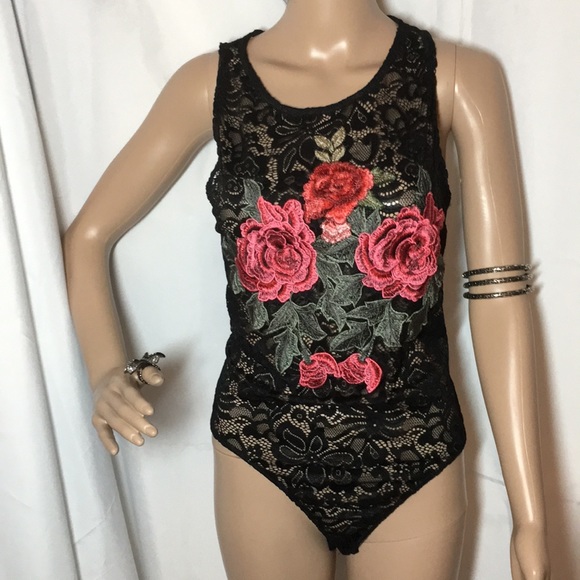 Tops - ❤️NEW!!❤️Love Nation❤️lace bodysuit size 3XL 😍